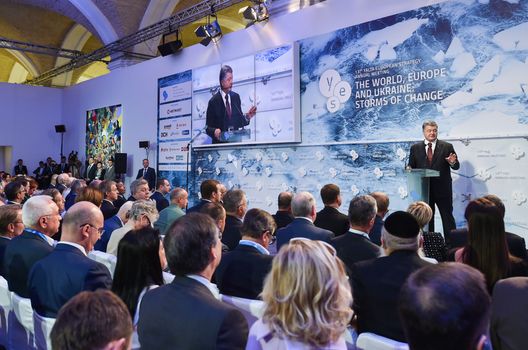 Виступ Президента Петра Порошенка на 13-ій Щорічній зустрічі Ялтинської Європейської Стратегії.jpeg