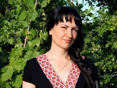 The occupiers are deliberately continuing not to provide medical assistance to Iryna Danylovych, her condition worsens every day – she recently lost consciousness.