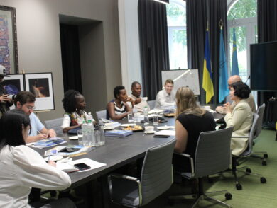Permanent Representative met with journalists from African countries