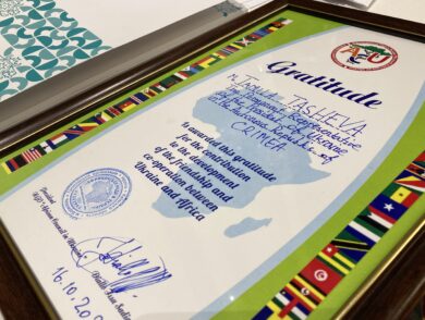 The President of the African Council in Ukraine presented the letter of gratitude to the Permanent Representative of the President of Ukraine in the Autonomous Republic of Crimea