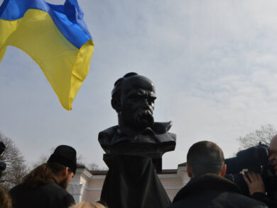 210 років від дня народження Тараса Шевченка. Згадуємо, як вшановували найвідомішого українського поета у вільному Криму.