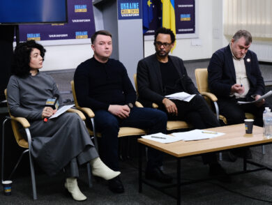 Постійна Представниця взяла участь у брифінгу на тему “Окупована релігія: Україна передала до МКС докази вчинення злочинів проти людства, вчинені РФ у Криму”