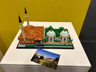 На URC2024  представлений конструктор Ханського палацу від Lego