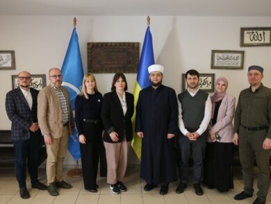 Постійна Представниця відвідала Ісламський культурний центр та мечеть ДУМУ “УММА”