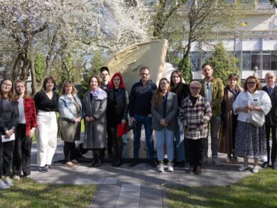 A Meeting with Polish Journalists and Families of Political Prisoners Held at the Mission