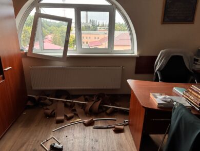Mosque and Islamic Cultural Center Damaged in Russian Shelling of Kyiv