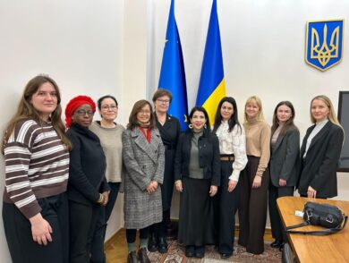 Учасниці Третьої міжнародної конференції Crimea Global провели зустріч з Урядовою уповноваженою з питань ґендерної політики