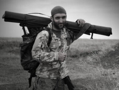 У Києві назвали сквер на честь загиблого Героя України з Криму Святослава Алексапольського