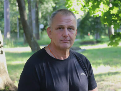 Журналіста з Криму Владислава Єсипенка, якого росія незаконно утримувала в увʼязненні, нагородили орденом «За заслуги» 