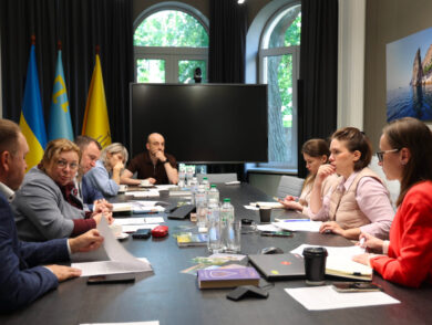 У Представництві відбулась зустріч щодо привласнення Росією української виноробної спадщини в Криму