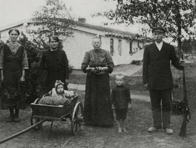 18 серпня – початок виселення німців з Криму у 1941 році